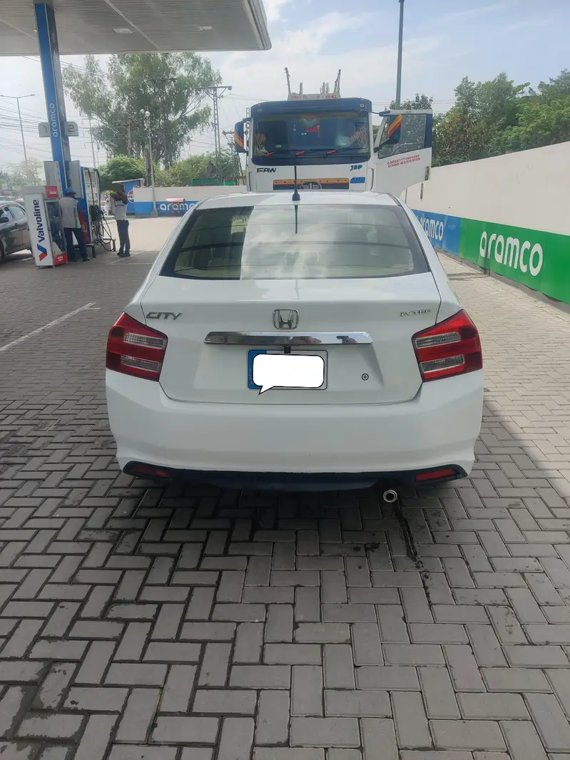 Honda City 2017 Cars in Lahore
