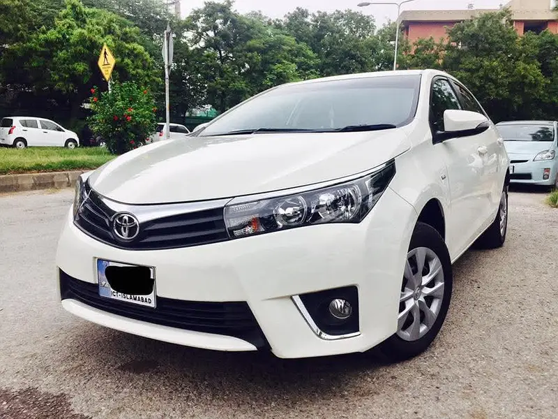 Toyota Corolla GLI 1.3 VVTi 2015 Cars in Rawalpindi