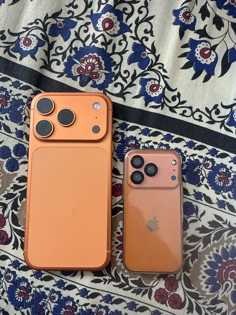 iPhone 17 Pro 256GB Factory Unlock NON-PTA Mobile Phones in Lahore