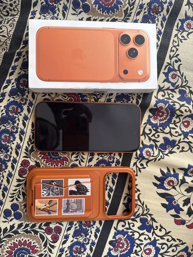 iPhone 17 Pro 256GB Factory Unlock NON-PTA Mobile Phones in Lahore