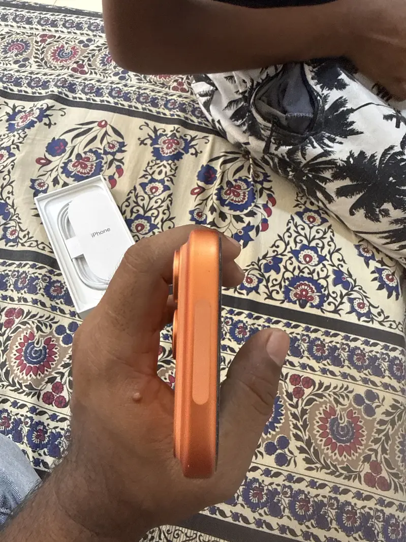 iPhone 17 Pro 256GB Factory Unlock NON-PTA Mobile Phones in Lahore
