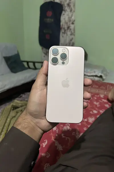 Apple iPhone 16 Pro Max Mobile Phones in Faisalabad