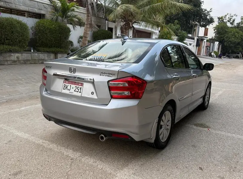 HONDA CITY ASPIRE PROSMETEC 1.5 MODEL 2017 Cars in Karachi