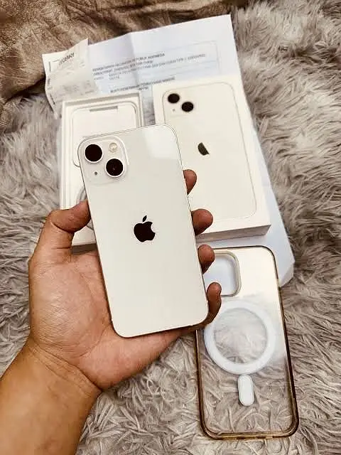 Apple iPhone 13 Starlight 128GB Mobile Phones in Karachi