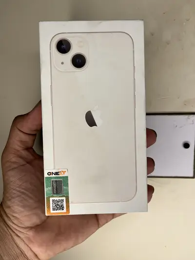 Apple iPhone 13 Starlight 128GB Mobile Phones in Karachi