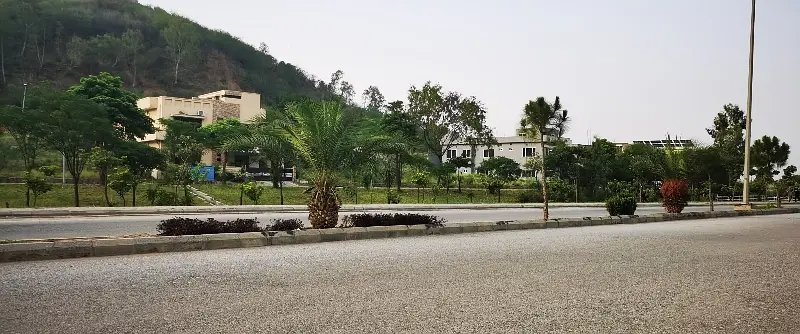 Ideally Located Residential Plot Of 1 Kanal Is Available For sale In Islamabad For Sale in Islamabad