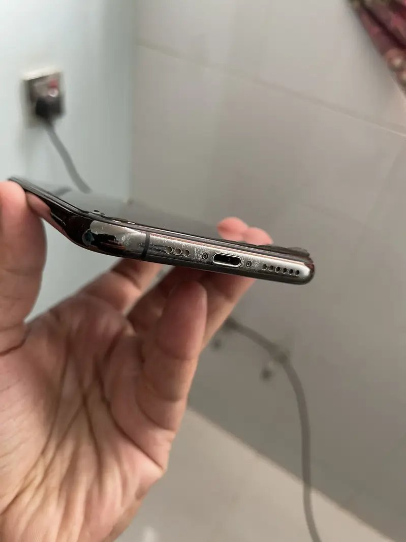 Apple iPhone XS Mobile Phones in Karachi