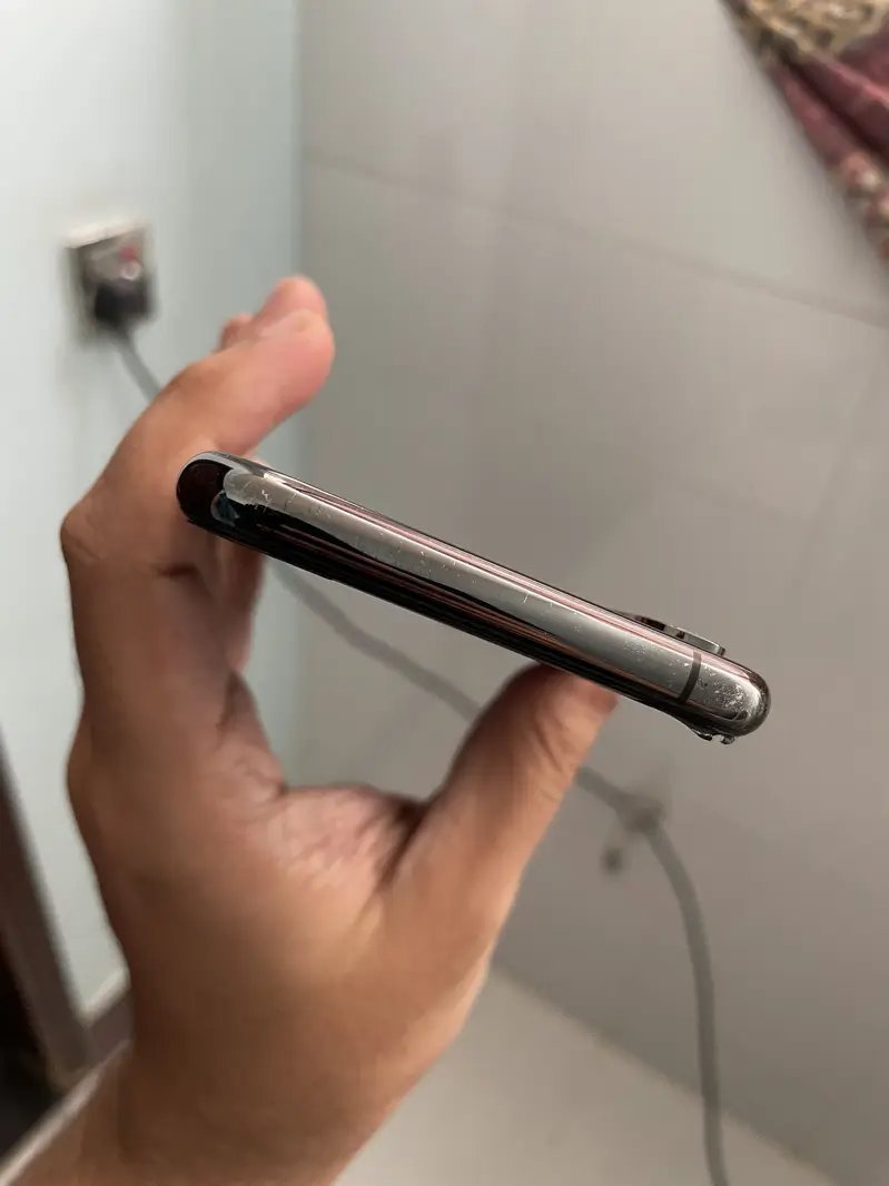 Apple iPhone XS Mobile Phones in Karachi