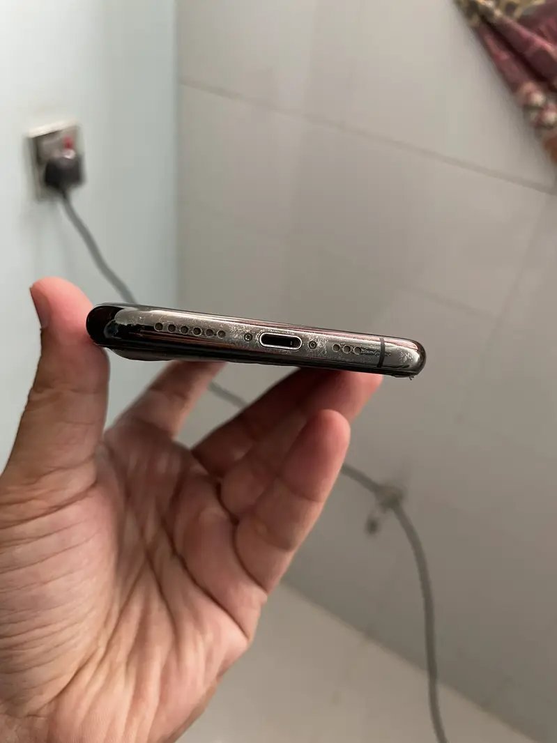 Apple iPhone XS Mobile Phones in Karachi