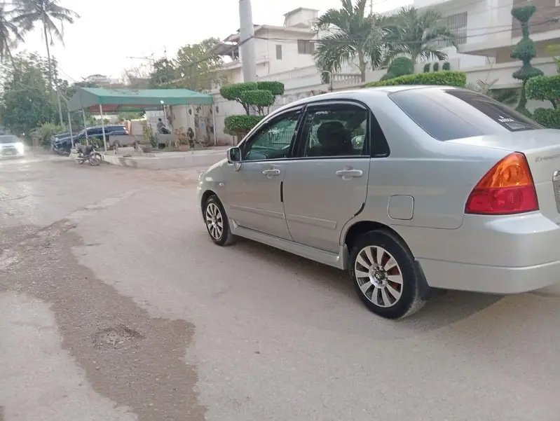 Suzuki Liana 2009 Cars in Karachi