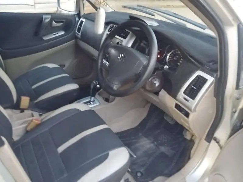 Suzuki Liana 2009 Cars in Karachi