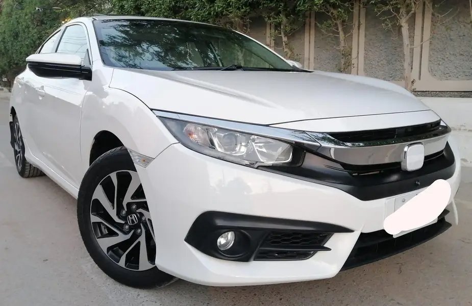 Honda Civic 1.8 I-VTEC Oriel MODEL 2016 END REG 2017 (100%Original)