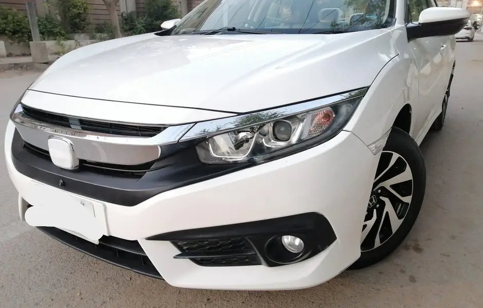 Honda Civic 1.8 I-VTEC Oriel MODEL 2016 END REG 2017 (100%Original)