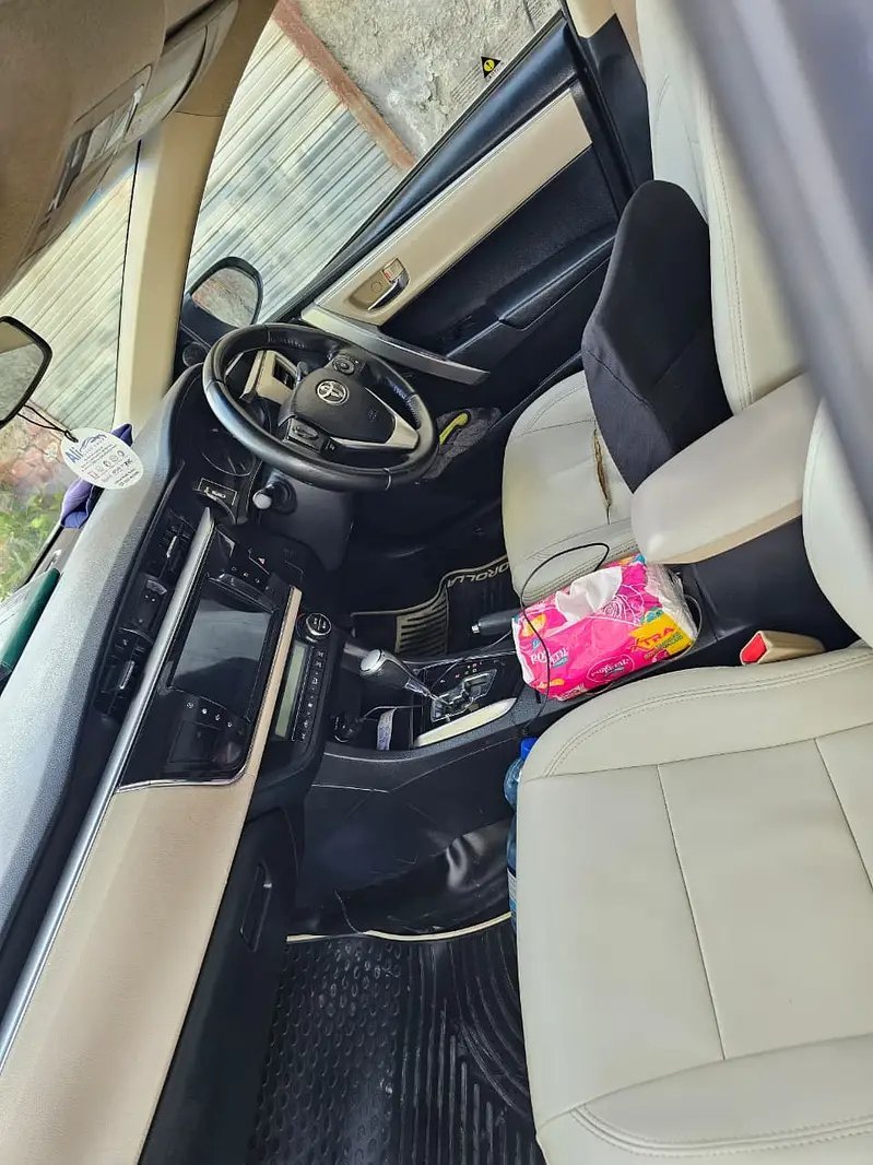 Toyota Corolla Altis Grande 1.8 Automatic 2016