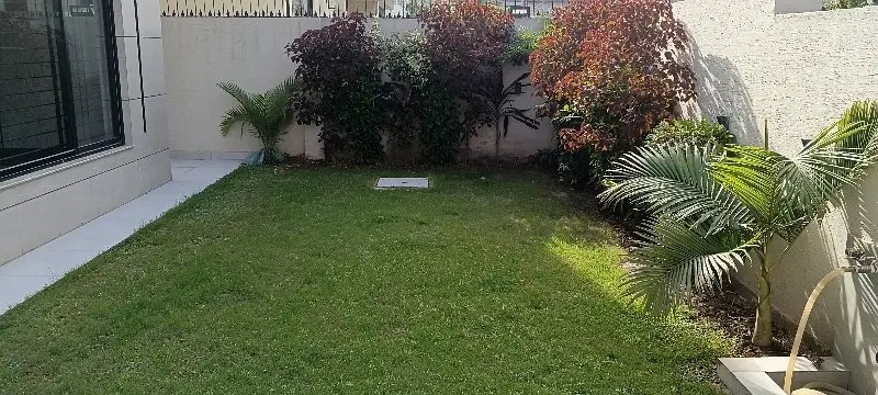 Kanal Facing Park Modern Design Beautiful House