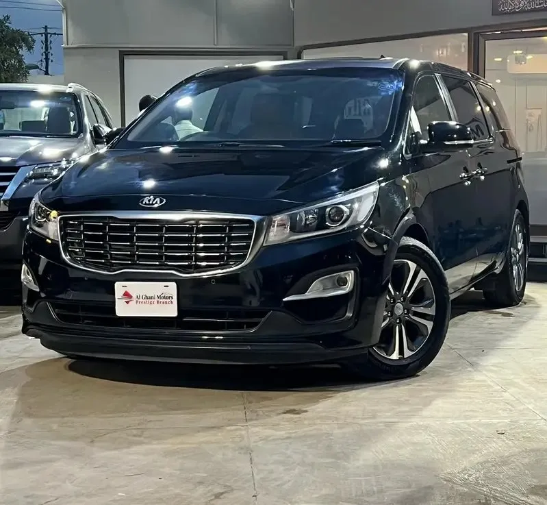 Kia Grand Carnival Model 2019 Cars in Karachi - AuctionHaulPK.com