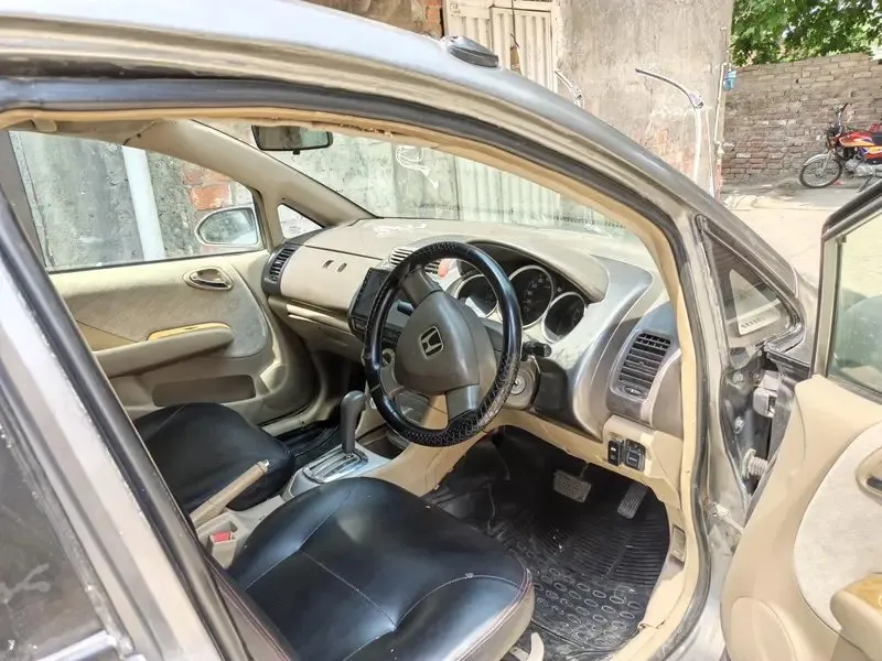 Honda City 2006 Cars in Lahore - AuctionHaulPK.com