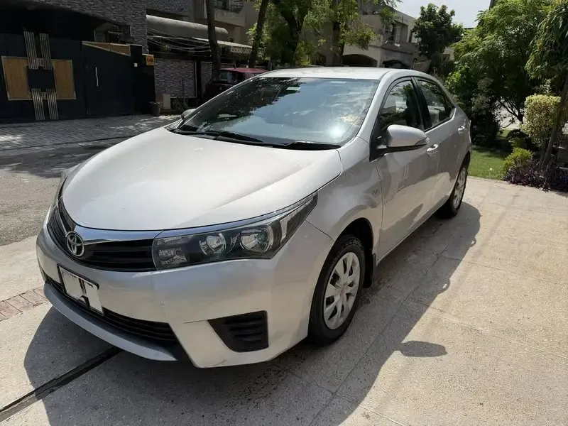 Toyota Corolla Gli 2016 Cars in Lahore - AuctionHaulPK.com