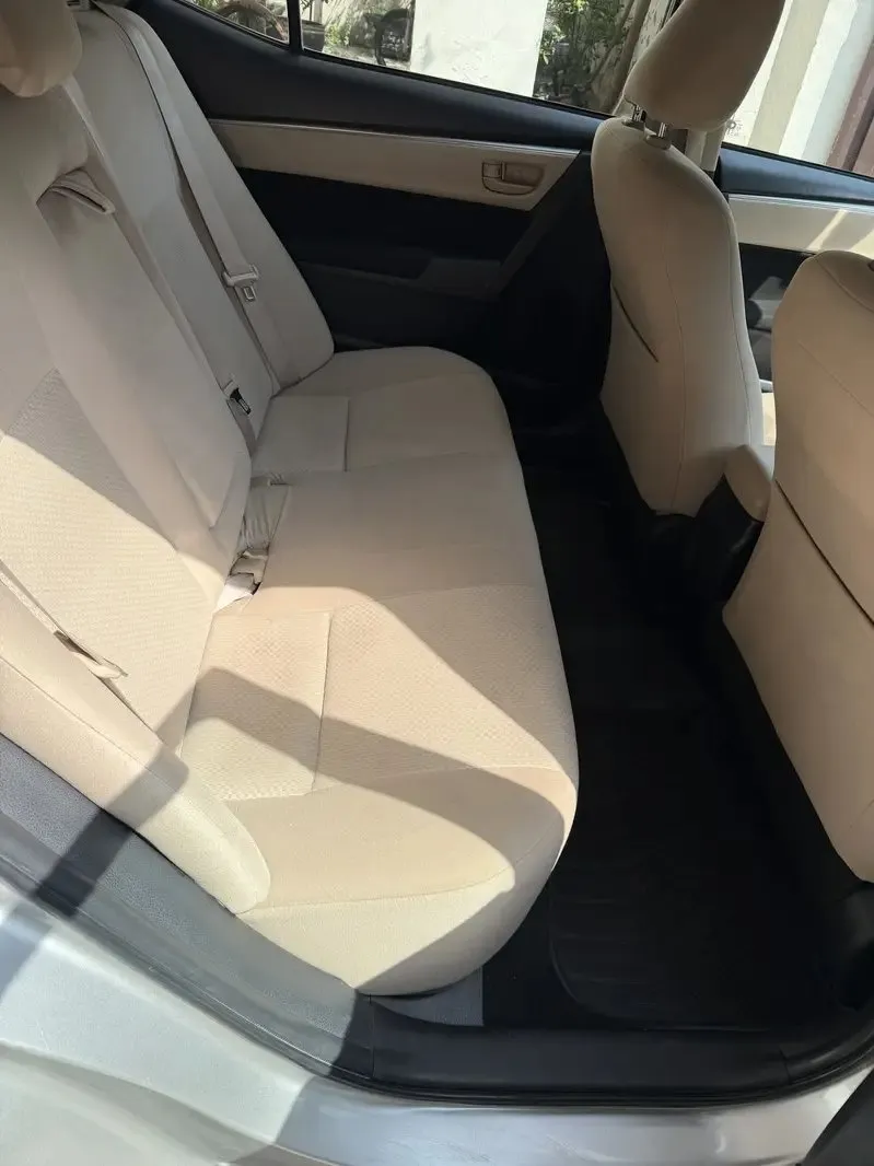 Toyota Corolla Gli 2016 Cars in Lahore - AuctionHaulPK.com