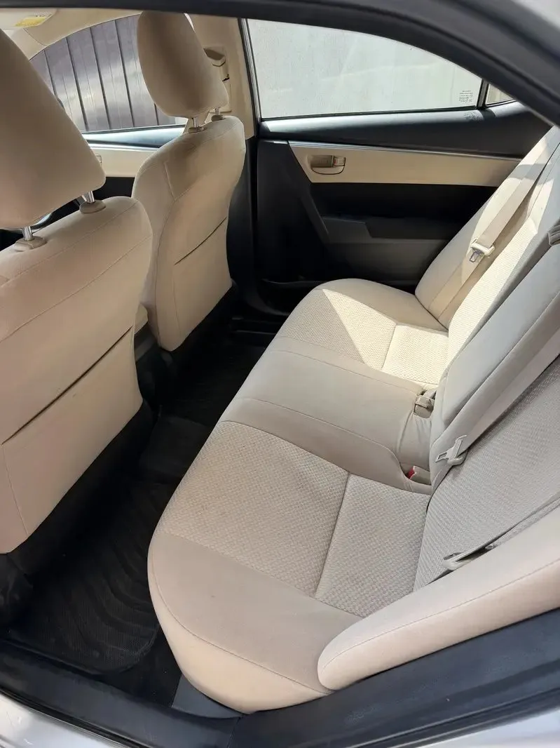 Toyota Corolla Gli 2016 Cars in Lahore - AuctionHaulPK.com