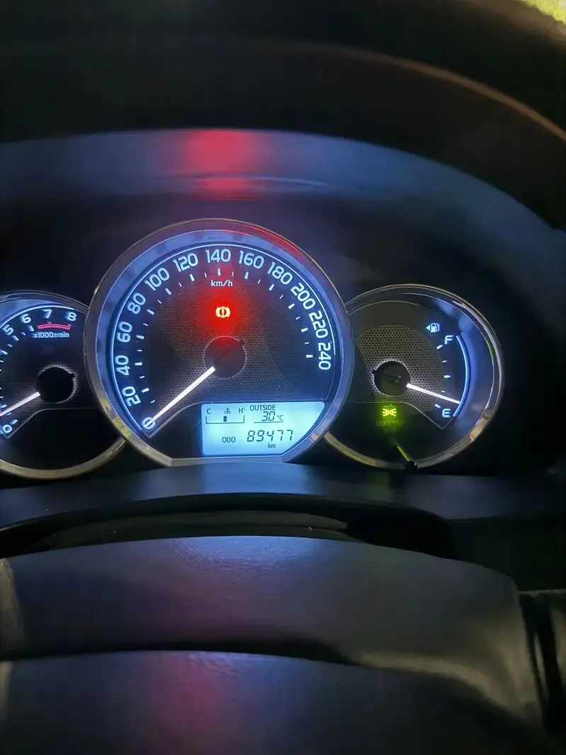 Toyota Corolla Gli 2016 Cars in Lahore - AuctionHaulPK.com