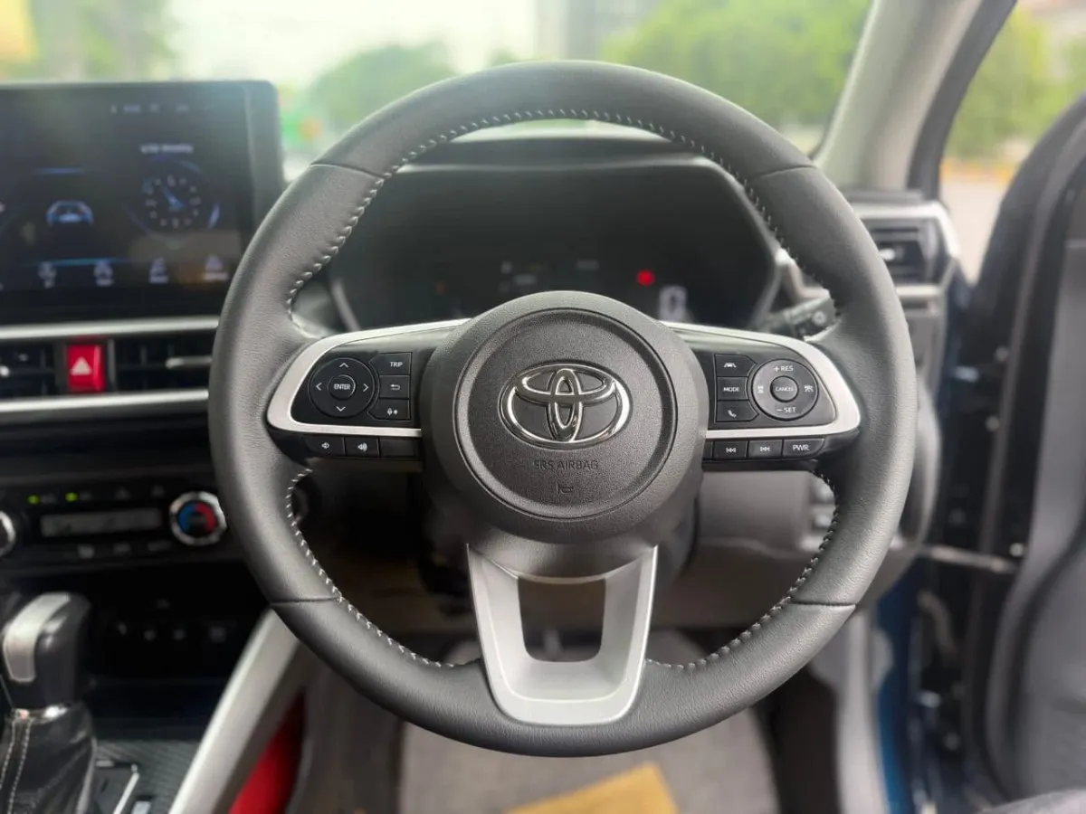 Toyota Raize Z Package 5a Grade , 2020/2025 Cars in Lahore - AuctionHaulPK.com