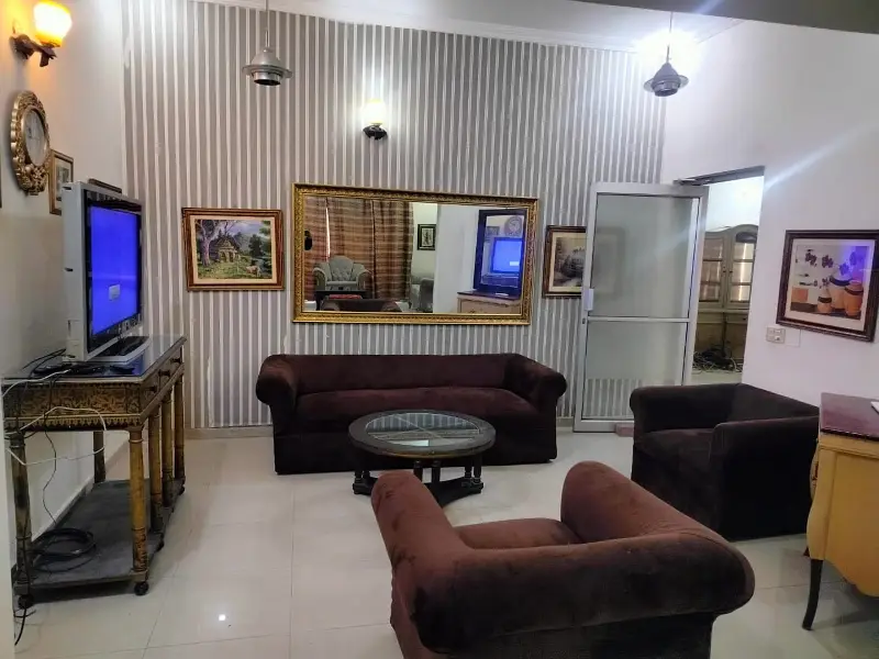 3 bed short stay for weeding gest For Rent in Lahore - AuctionHaulPK.com