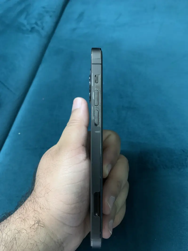 Apple iPhone 12 pro Mobile Phones in Lahore - AuctionHaulPK.com