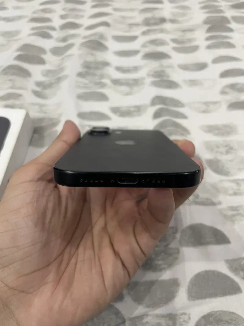 Apple iPhone 16 128gb PTA Approved Black Mobile Phones in Karachi - AuctionHaulPK.com