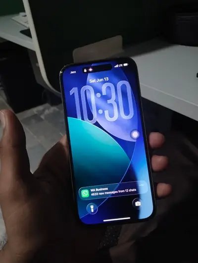 Apple iPhone 17 Pro Max Mobile Phones in Karachi - AuctionHaulPK.com