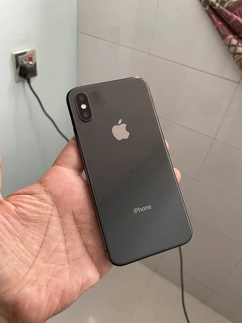 Apple iPhone XS Mobile Phones in Karachi - AuctionHaulPK.com