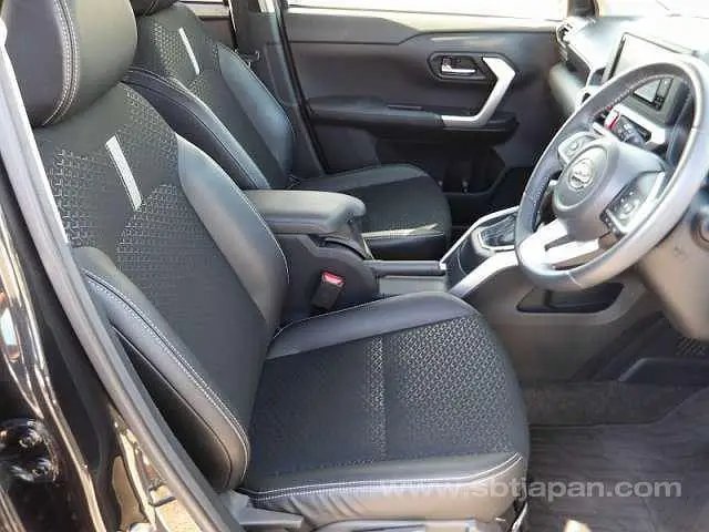 Daihatsu Rocky G Premium Model 2020 Cars in Karachi - AuctionHaulPK.com