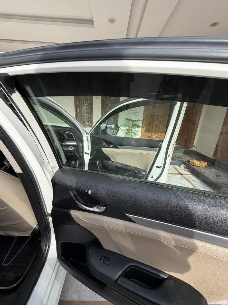 Honda Civic VTi Oriel 2018 Cars in Lahore - AuctionHaulPK.com