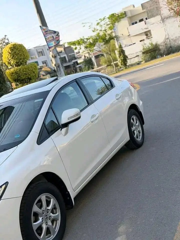 Honda Civic VTi Oriel Prosmatec 2015 Cars in Lahore - AuctionHaulPK.com