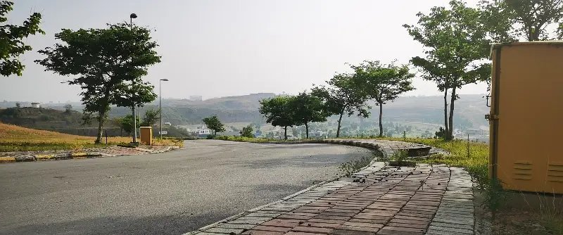 Ideally Located Residential Plot Of 1 Kanal Is Available For sale In Islamabad For Sale in Islamabad - AuctionHaulPK.com