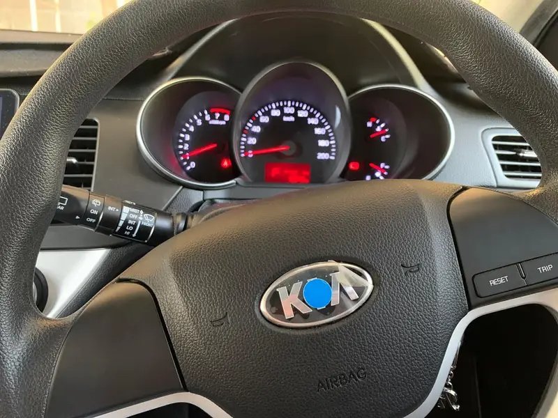 KIA Picanto 1.0 AT 2025 for Sale Cars in Islamabad - AuctionHaulPK.com