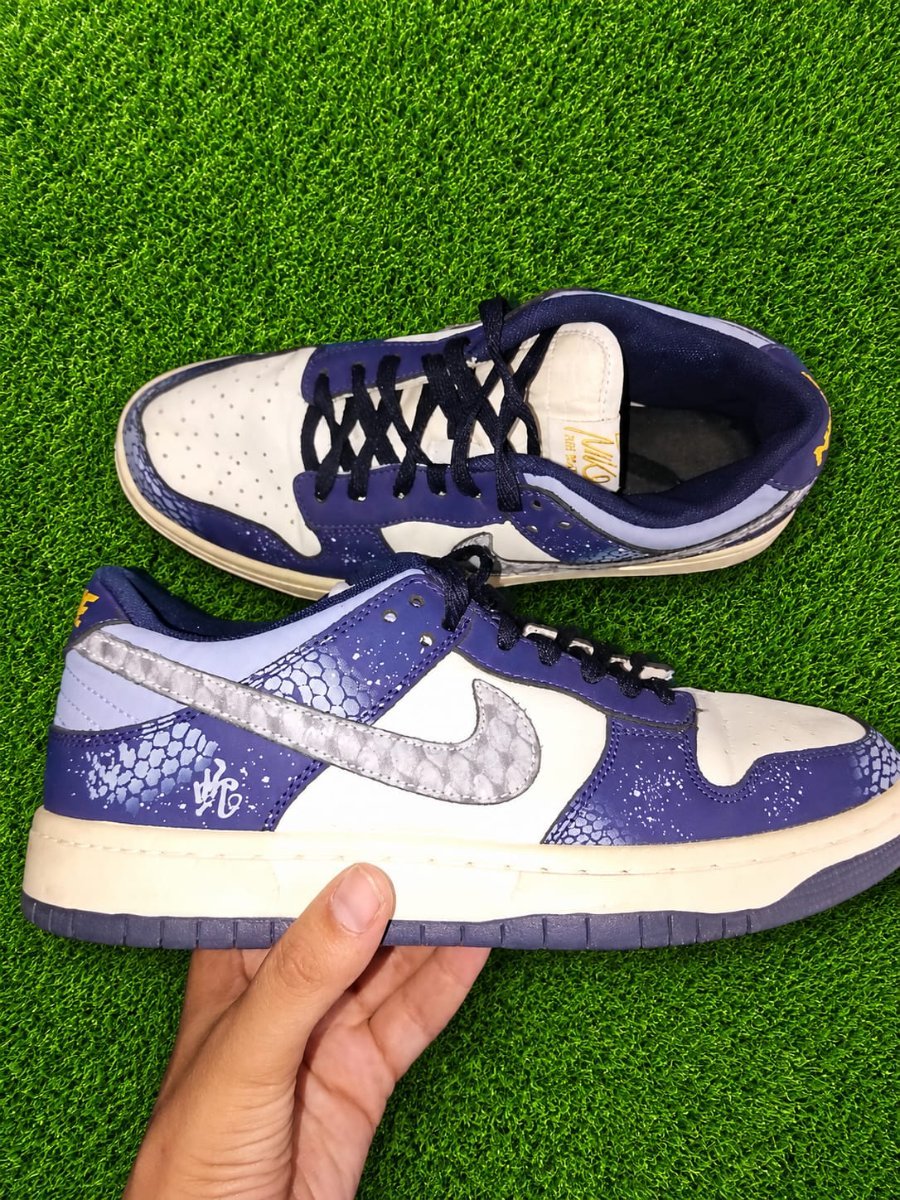 Nike Sneakers Fashion in Karachi - AuctionHaulPK.com