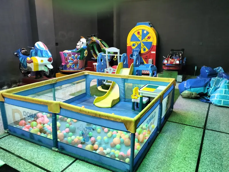 Playpen for Kids(size: 6ft x 6ft) | Soft Play Area| Slides | Kids Zone Toys in Lahore - AuctionHaulPK.com