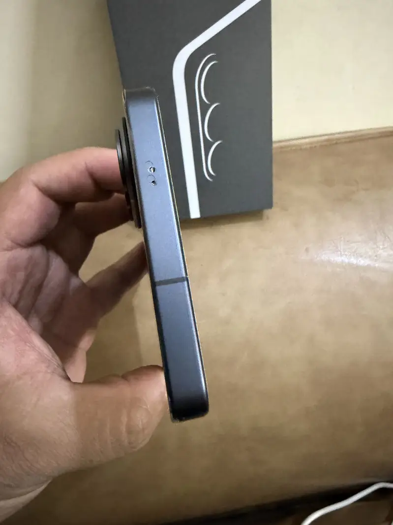 Samsung S26 Black 12gb 256gb in full warranty just box opened Mobile Phones in Lahore - AuctionHaulPK.com