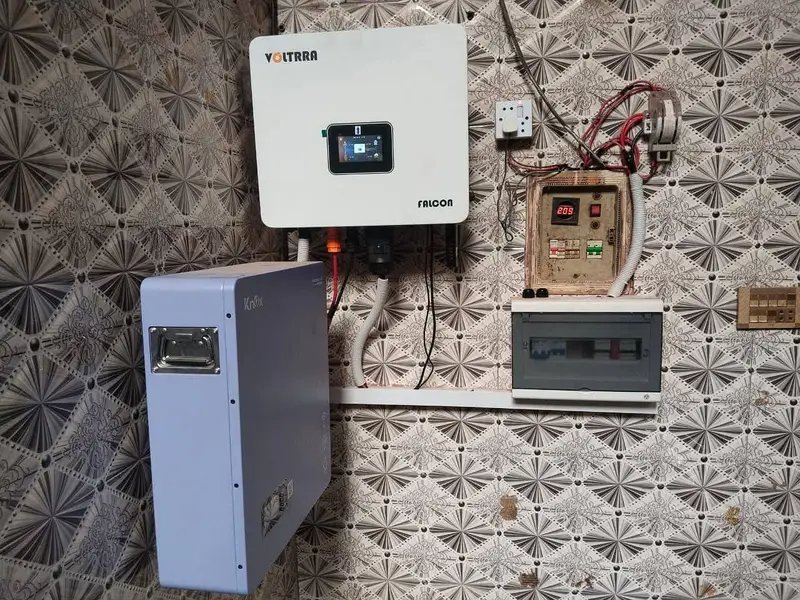 Solar inverter Voltrra falcon 8kw / 10kw Other Electronics in Karachi - AuctionHaulPK.com
