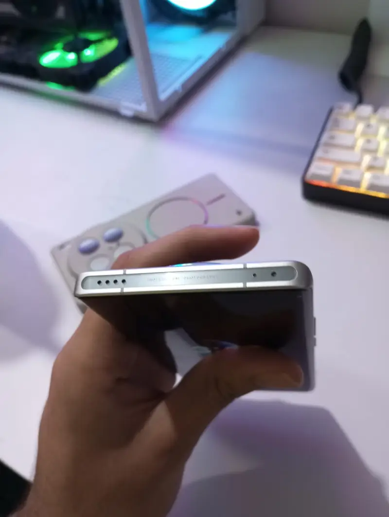Vivo X100 Ultra Mobile Phones in Karachi - AuctionHaulPK.com