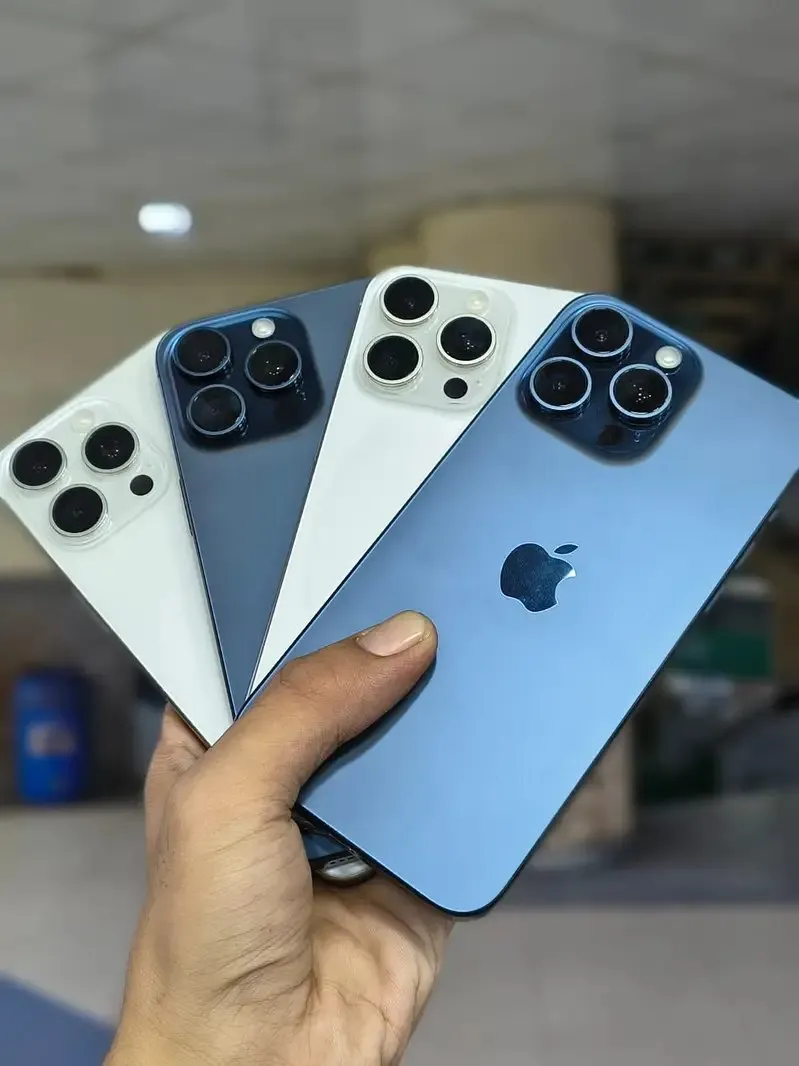 Apple Iphone 11 - 12 - 13 - 14 - 15 - 16 - 17 | Pro And Pro Max Series Mobile Phones in Karachi - AuctionHaulPK.com