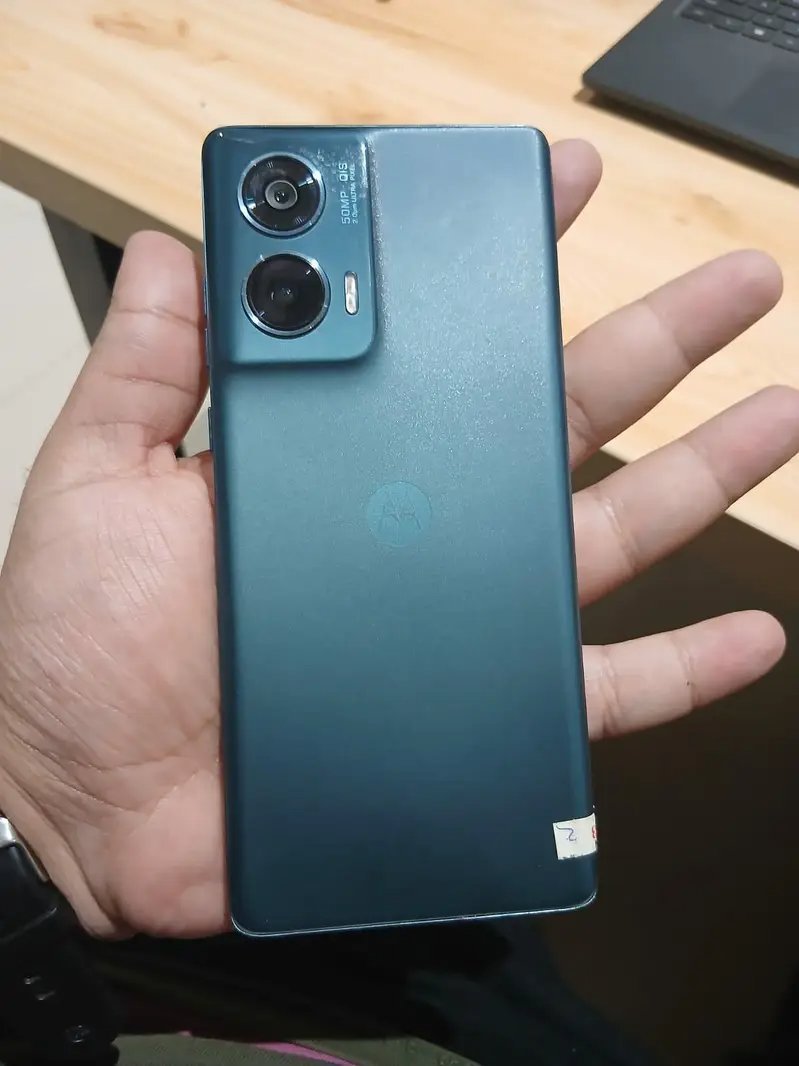 Motorola Edge 50 Fusion 8gb/256gb Dual Sim (mint Condition) Mobile Phones in Karachi - AuctionHaulPK.com