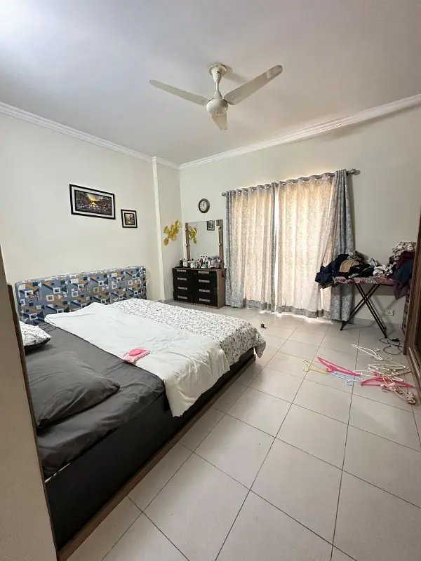 3 Bedroom Flat In Bahria Tower (1st Floor) Available Precinct 19 For Sale in Karachi - AuctionHaulPK.com