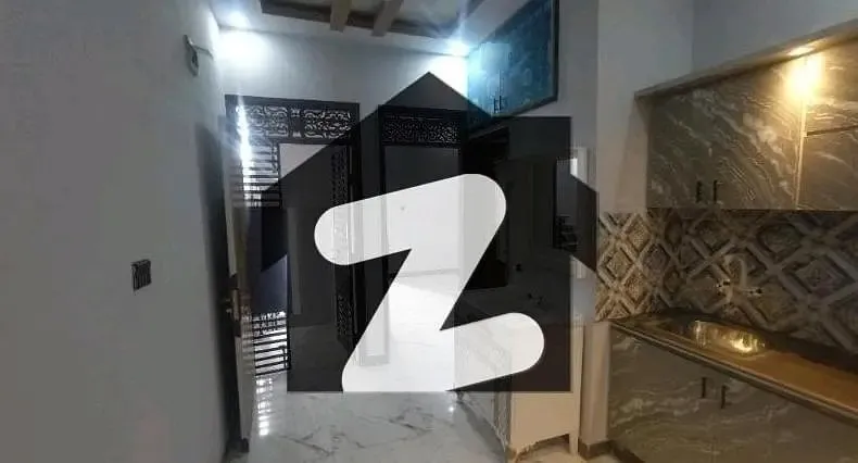 Beautiful Apartment Available For Sale In 31b Allah Wala Town Block 6 For Sale in Karachi - AuctionHaulPK.com